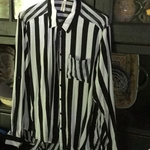 Black and white stripped long sleeved blouse